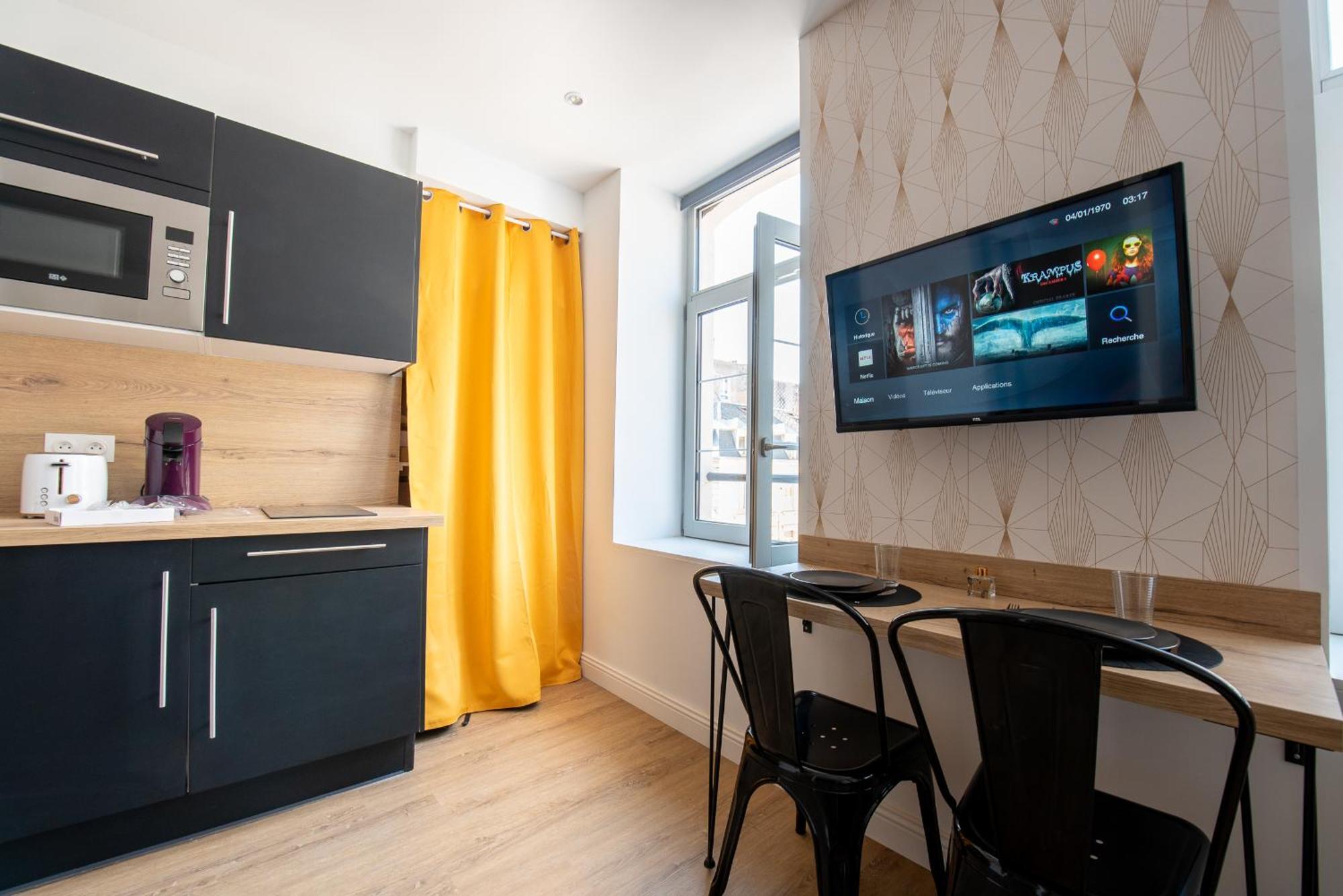 Au Nouveau Boulonnais - 4 Appartements Charmants Pour Couples, Familles Et Groupe D'Amis, Vieille Ville Et Centre Ville De Boulogne Sur Mer Esterno foto