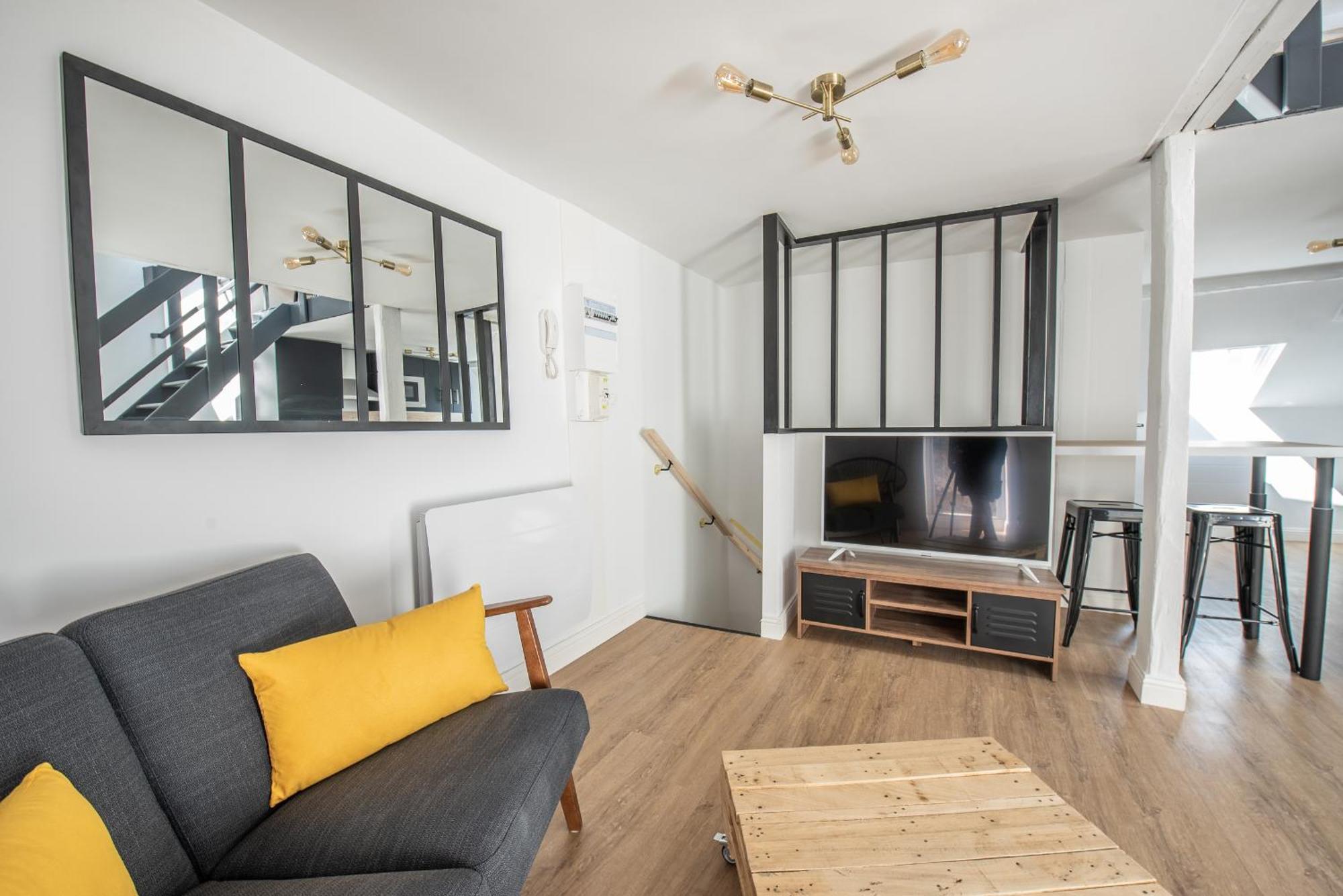 Au Nouveau Boulonnais - 4 Appartements Charmants Pour Couples, Familles Et Groupe D'Amis, Vieille Ville Et Centre Ville De Boulogne Sur Mer Esterno foto