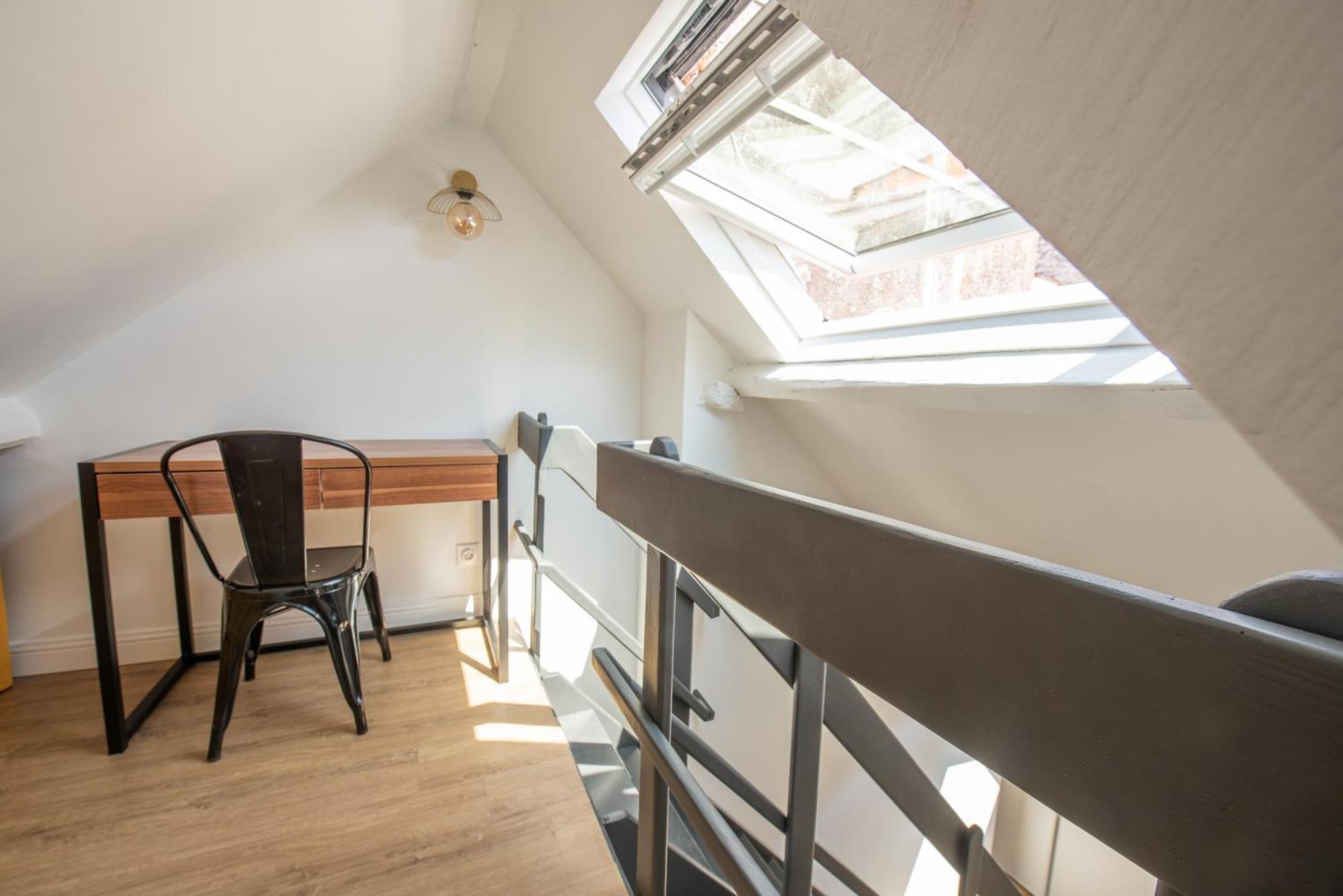 Au Nouveau Boulonnais - 4 Appartements Charmants Pour Couples, Familles Et Groupe D'Amis, Vieille Ville Et Centre Ville De Boulogne Sur Mer Esterno foto